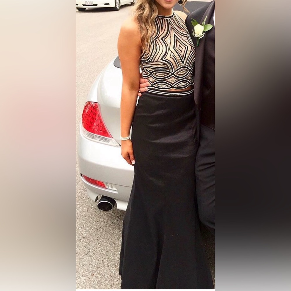 Mori Lee Two Piece Prom Dress - size 4